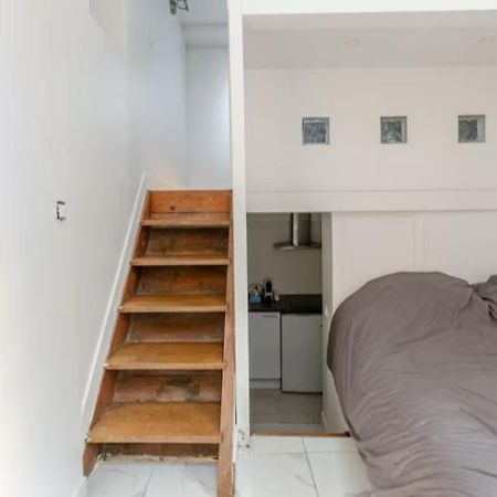 Appartement A Cote Du Sacree Coeur Et Montmartre Paris Exterior photo